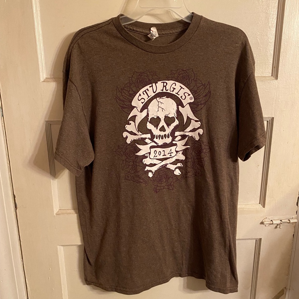 2014 Sturgis Motorcycle Rally Men's Graphic T-Shirt Biker Size Large.